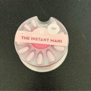 The Instant Mani Press-On Nails - Pink